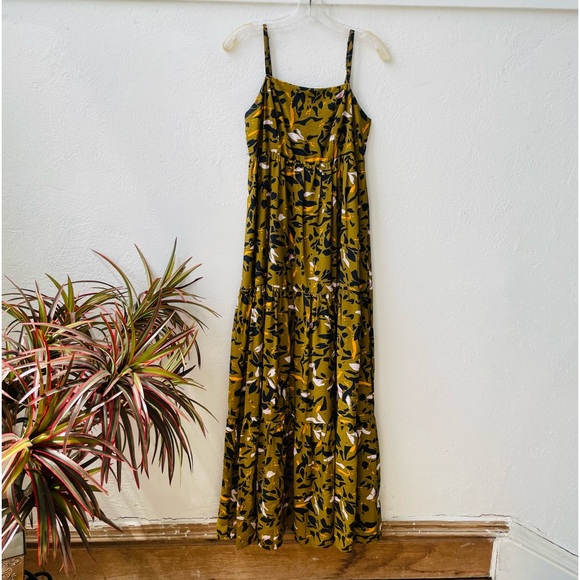 Nine West Dresses & Skirts - 🌿$5 NINE WEST Petal Bunches Tiered Maxi Dress Multi Colors